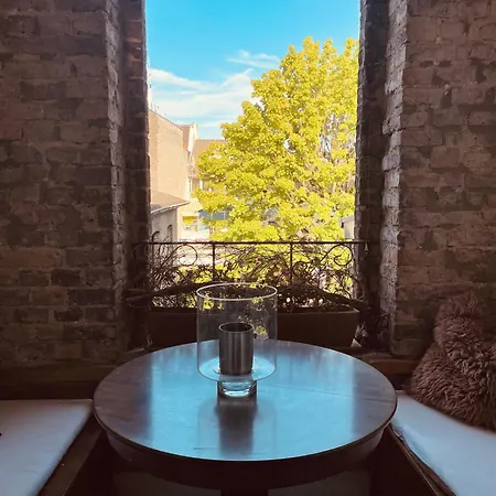 Zentrales In Deutz *